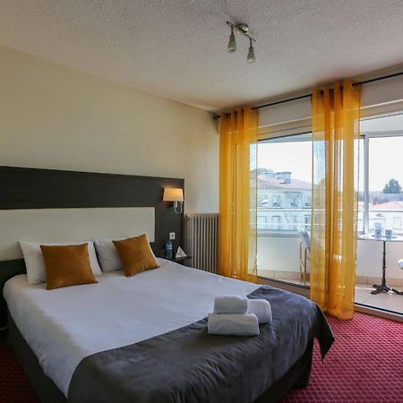 Brit Hotel Bleu Nuit ساتْ المظهر الخارجي الصورة