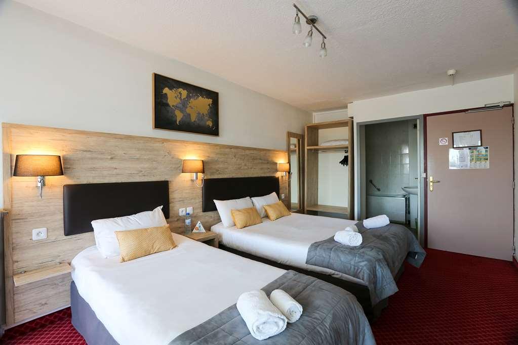 Brit Hotel Bleu Nuit ساتْ الغرفة الصورة