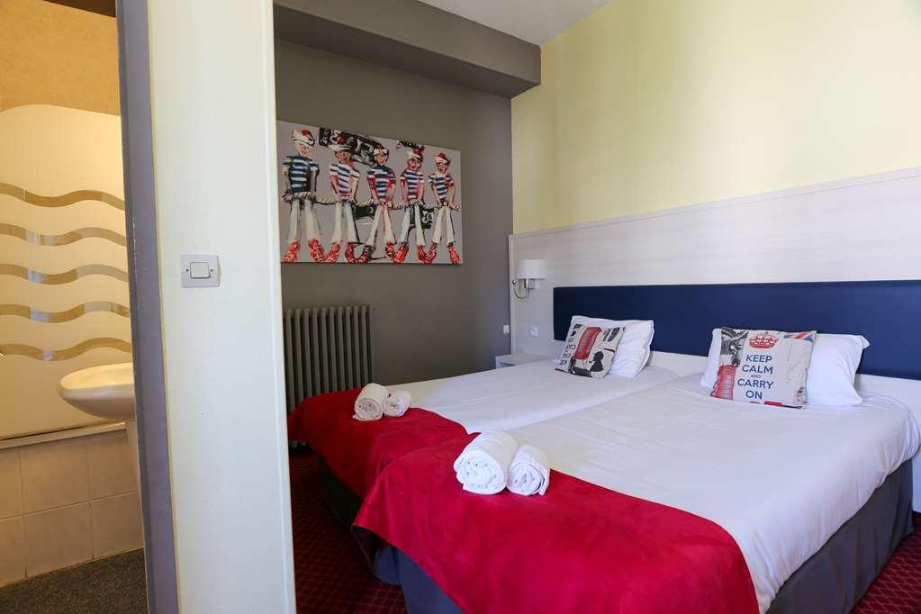 Brit Hotel Bleu Nuit ساتْ الغرفة الصورة