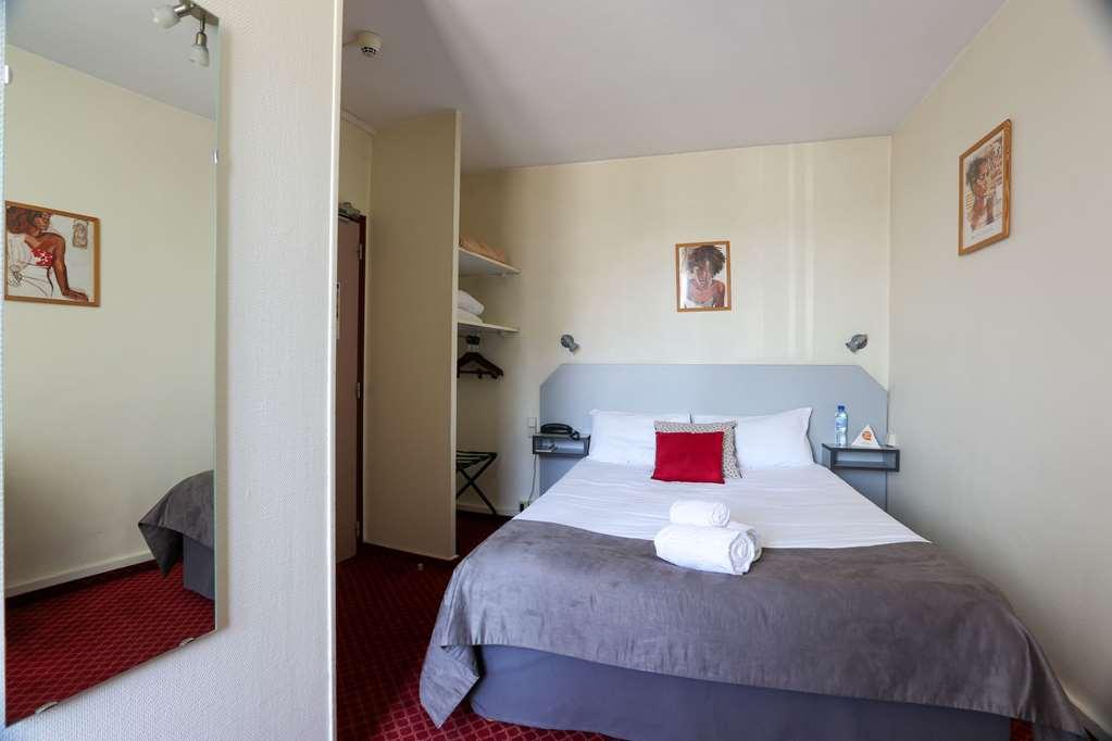 Brit Hotel Bleu Nuit ساتْ الغرفة الصورة